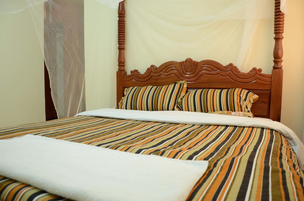 UpperHill Blueberry Hotel Nairobi Exteriör bild